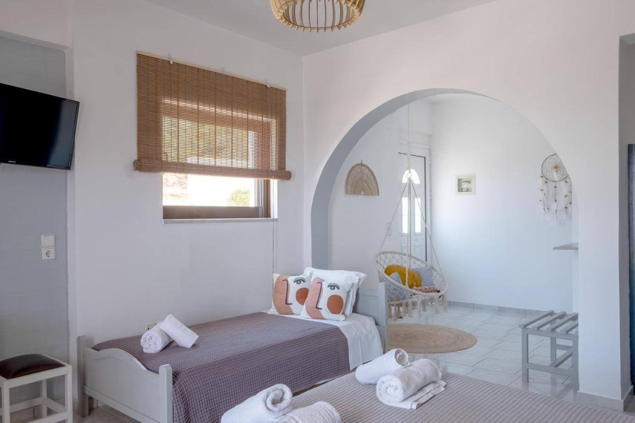 Pefkides Aegina Boutique Apartments Agia Marina  Buitenkant foto