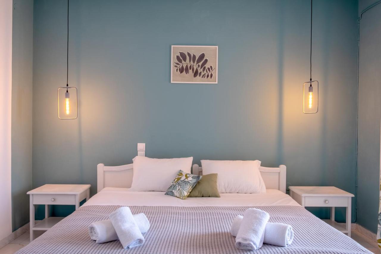 Pefkides Aegina Boutique Apartments Agia Marina  Buitenkant foto