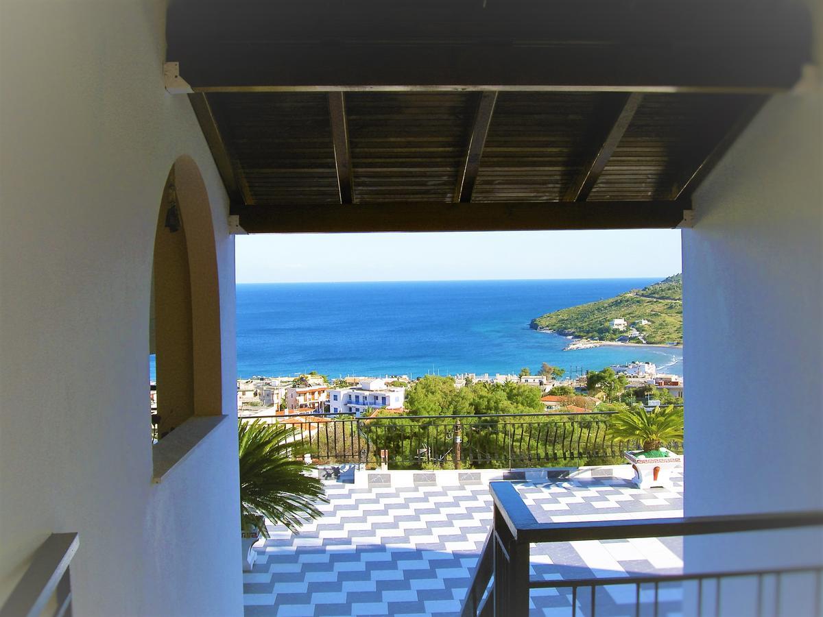 Pefkides Aegina Boutique Apartments Agia Marina  Buitenkant foto